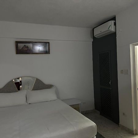 Remarkable 1-Bed Apartment In Montego Bay Exterior photo